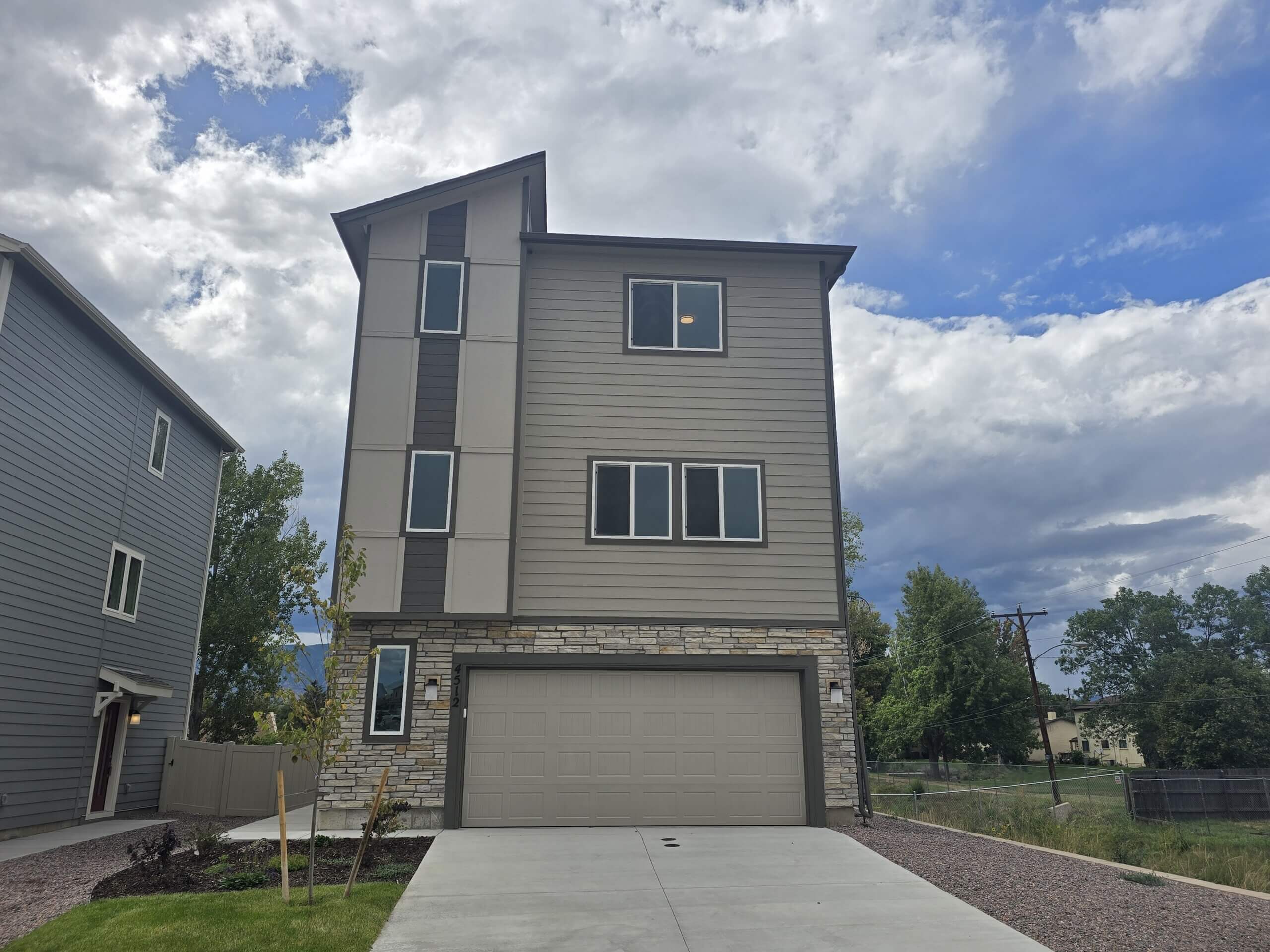 4512 Hawk Haven