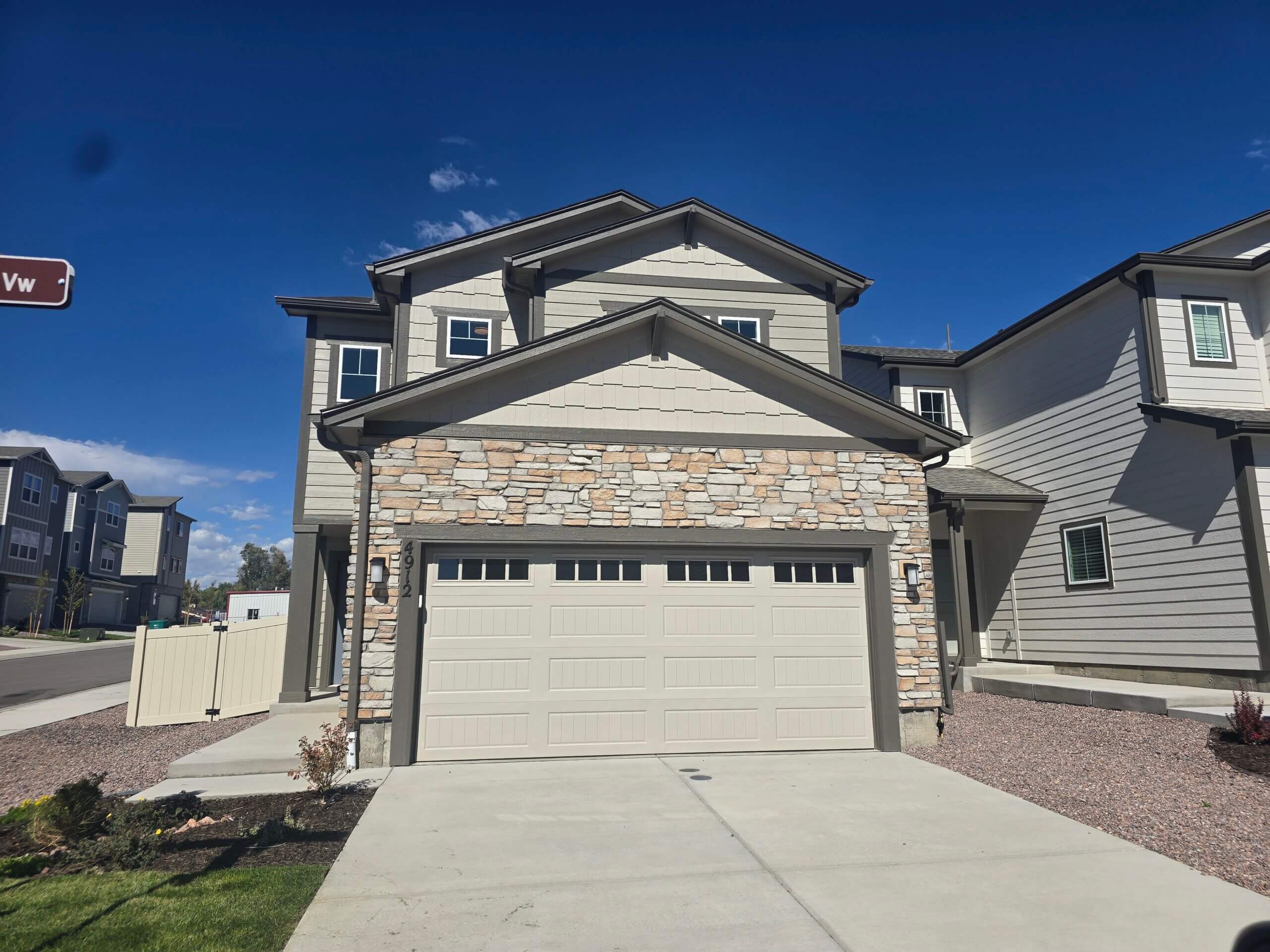 4912 Havenward View