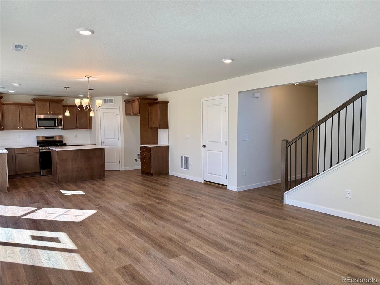 796 N Carrie Ct — home photo