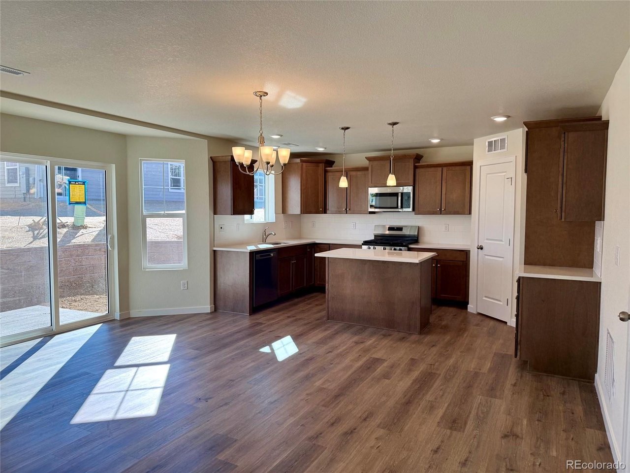 796 N Carrie Ct — home photo