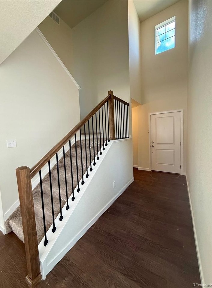 766 N Carrie Ct — home photo